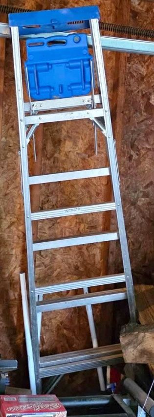 7’ Ladder