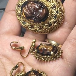 Vintage Florenza Cameo Brooch and Earrings