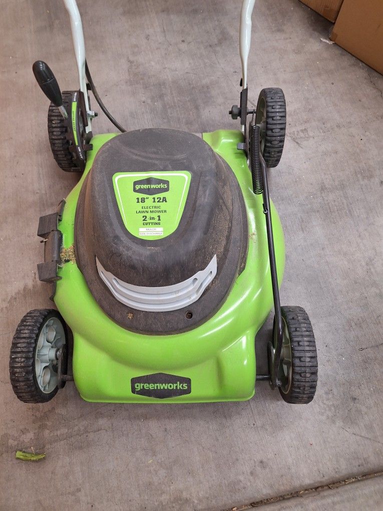 Greenworks Electric Mower  / Near Tangerine