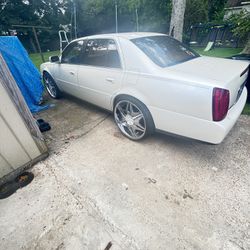 2003 Cadillac DeVille