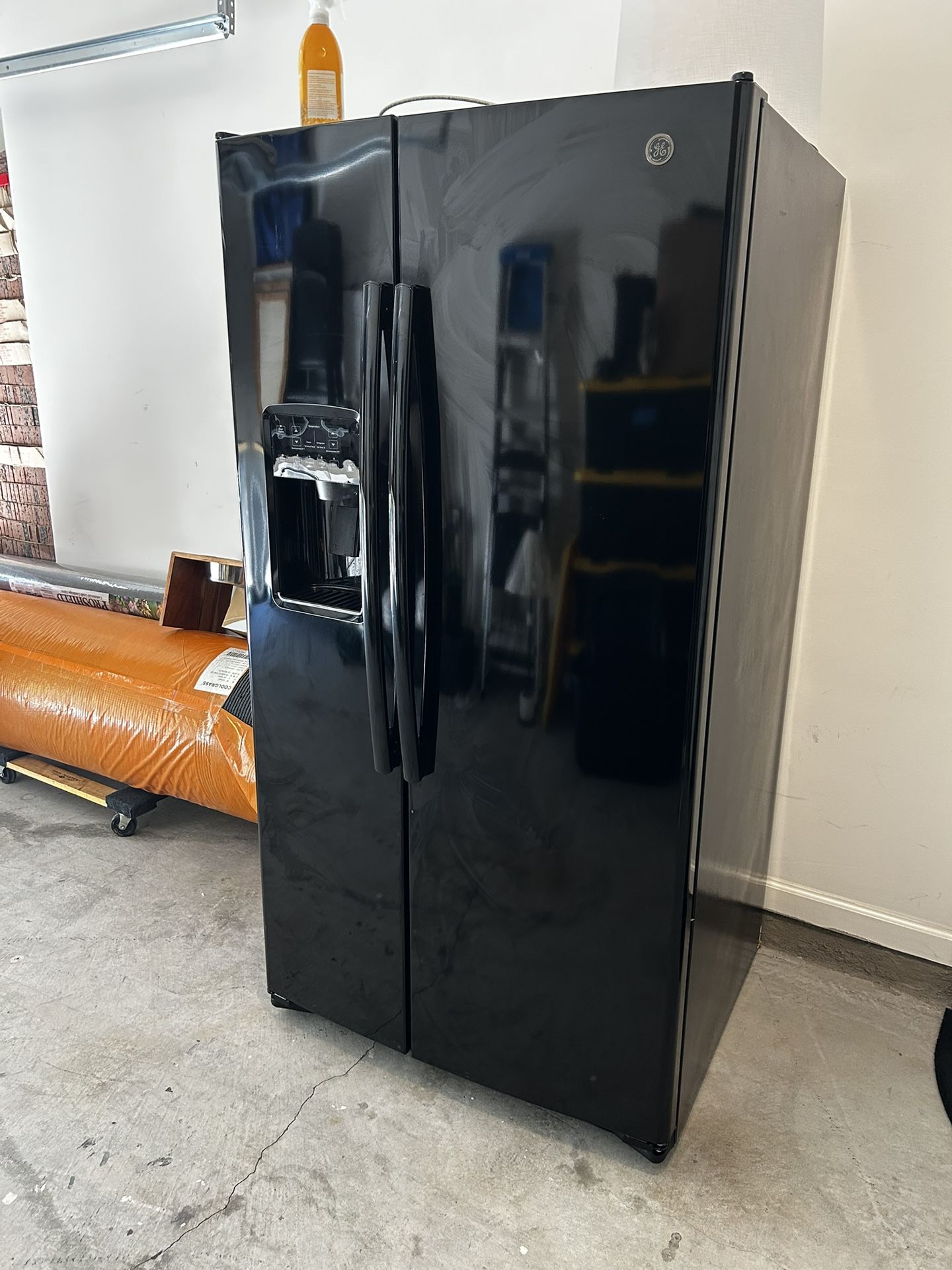 Side By Side Refrigerator Freezer
