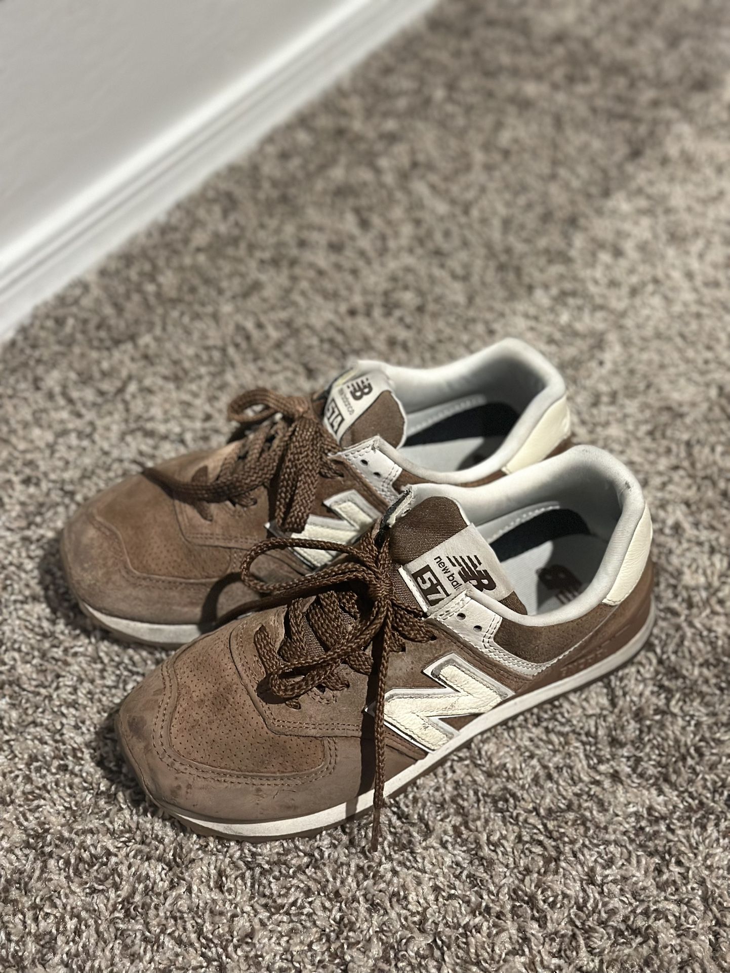 Women’s New Balance Sneakers