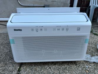 Danby 8,000 BTU Inverter Window Air Conditioner -wifi enabled