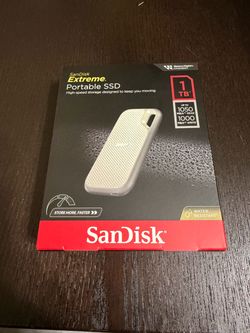 SanDisk Extreme 1TB Portable NVMe External SSD - White (1050 MB/s)
