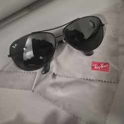 Ray bans aviators