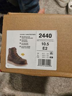 Red wing steel toe boots 2440 brand new