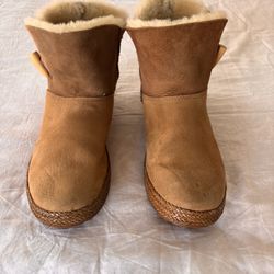 Women’s Boots Size 8