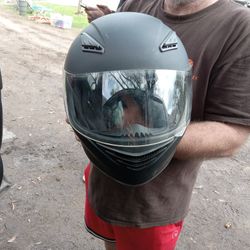 Adult.
Size medium helmet