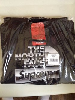 Supreme / The North Face Metallic Hoodie