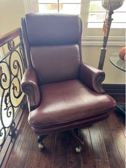 Leather executive office chair red/brown
