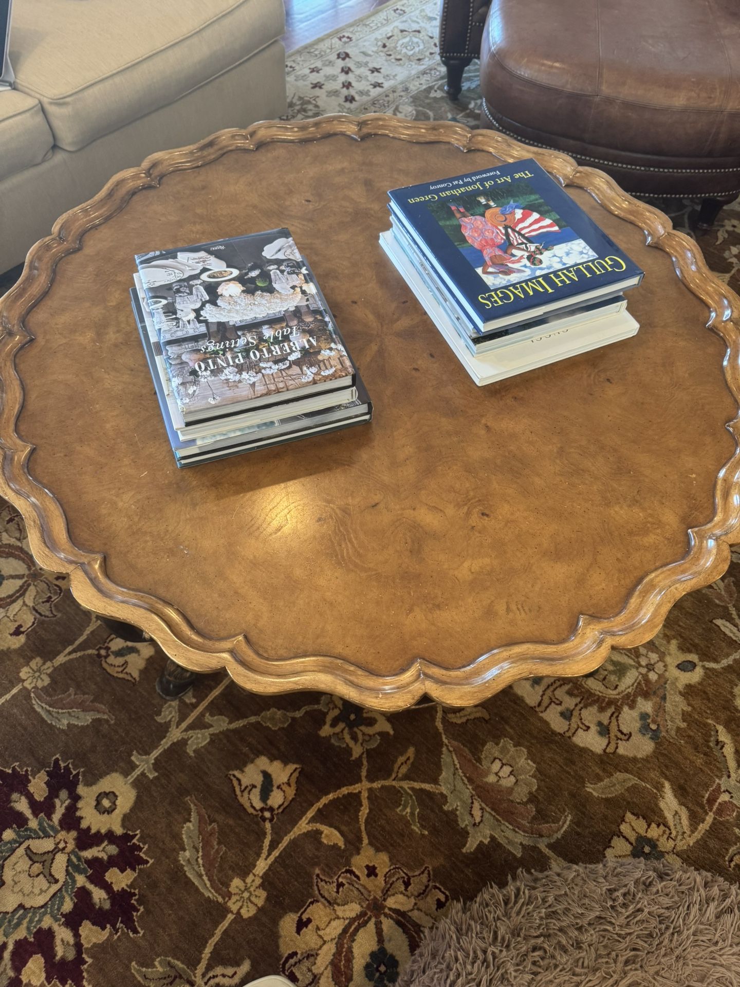 46 In Round Coffee Table