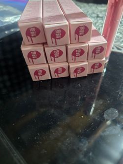 Kylie Jenner Matte Liquid Lipstick new Original Not A Copy $8 each all are same shades posie k