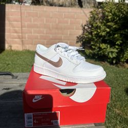 😎 Nike Dunk Low