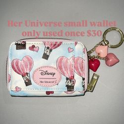 Her Universe Wallet