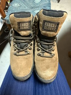 Women’s Hiking/work Boots