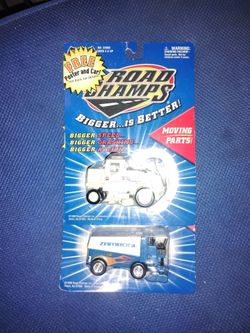 Road Champs Zamboni & Tractor