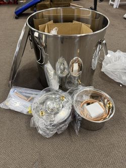 VEVOR Alcohol Still 13.2Gal/50L, Alcohol Distiller with Circulating Pump, Alcohol Still Copper Tube, Whiskey Distilling Kit, Silver