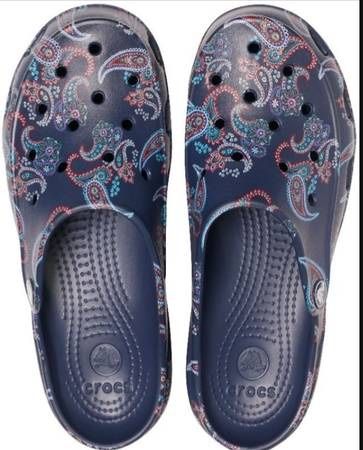 Crocs Freesail Florals Clog – Women’s Size 9