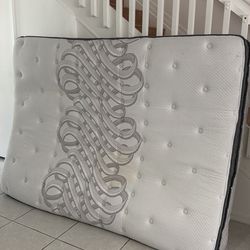 Free Queen Mattress Colchón Queen Gratis
