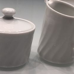 Vintage Corning Ware creamer / Sugar Set