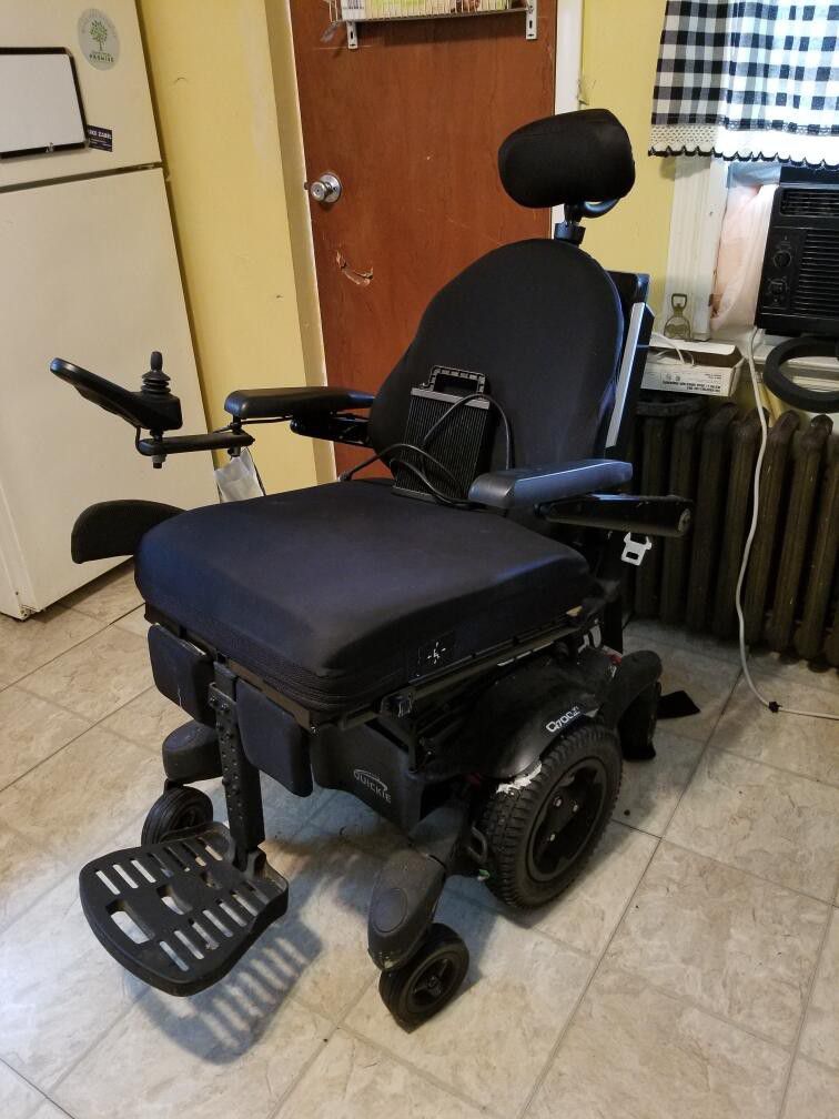 Sedeo Pro Quickie 700 T Power Chair