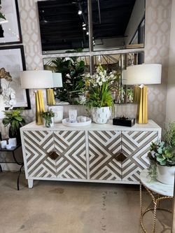 Credenza