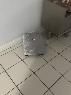 Grey Velvet Lil Stool Bench $25 (15”X 15” N 9” Tall)  in perfect condition.  Smoke n pet free home  Local pick up & cash only W Hialeah 35 st n 12 ave