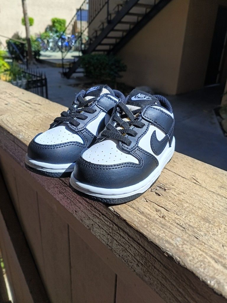 Size 7C Like New Pick Up Only $40