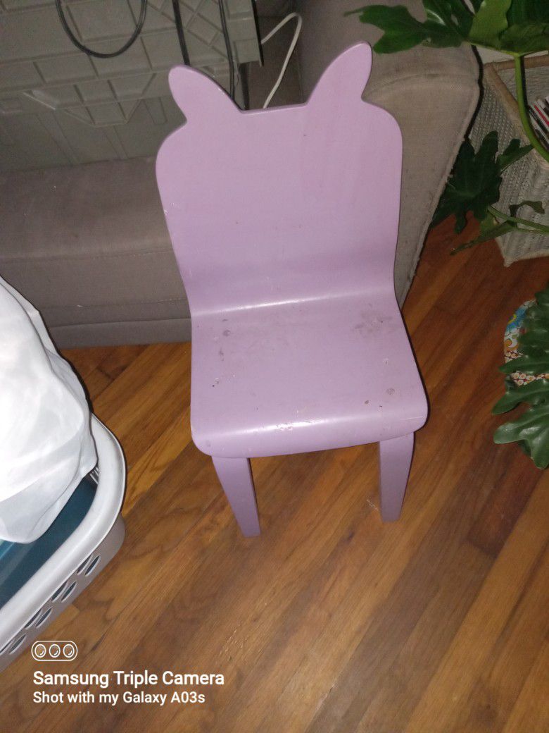 Child's Bunny Chair With Ears 
