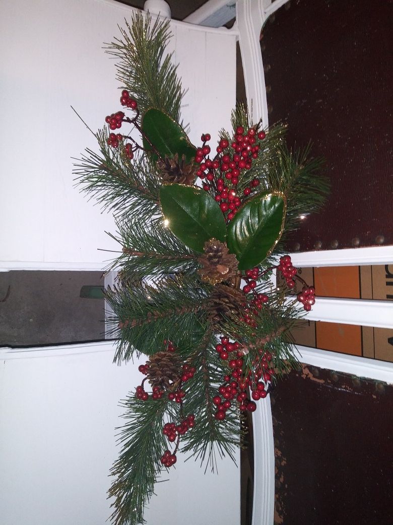 Christmas wreath decor