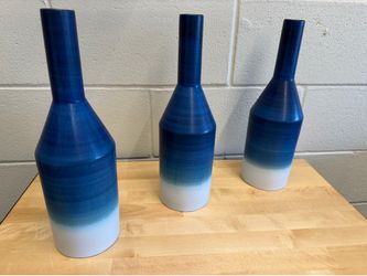 Home Decor - Set of Blue Ceramic Vases