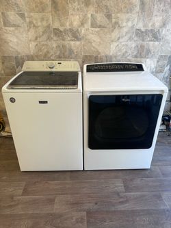Washer XL and dryer gas Laundry