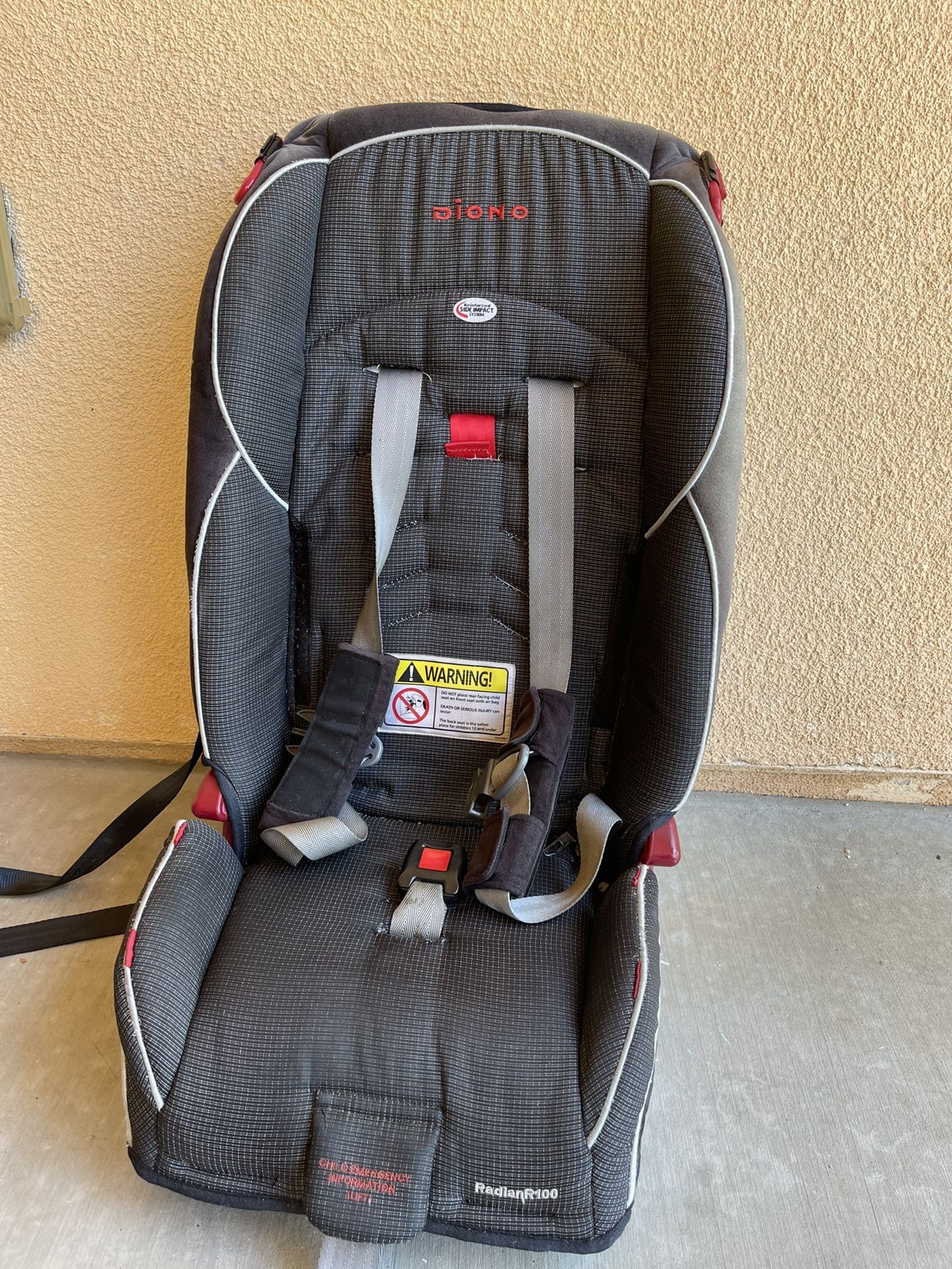 Diono Radian R100 Car seat
