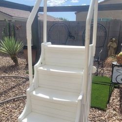 Pool Ladder 