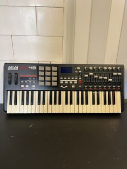 Akai MPK 49