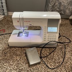 Singer Quantam Stylist 9960 Sewing Machine
