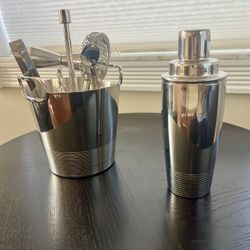 Crate and Barrel 7 Piece Stainless Steel Mini Bar Tool Set - Opened, Never Used