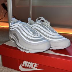 BRAND NEW Nike Air Max 97 Size 10 - White/Wolf Grey-Black 