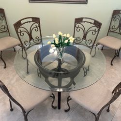 Glass Dining Table with 6 chairs