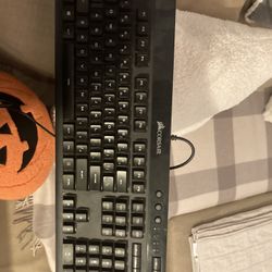 Corsair K55 RGB Keyboard