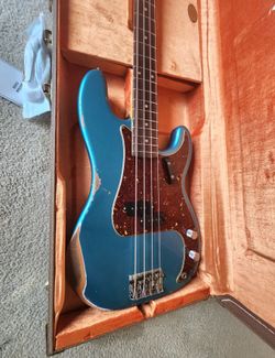 Fender Custom Shop ‘63 Precision Bass, Heavy Relic, Ocean Turquoise
