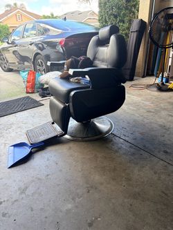 Barber chair used