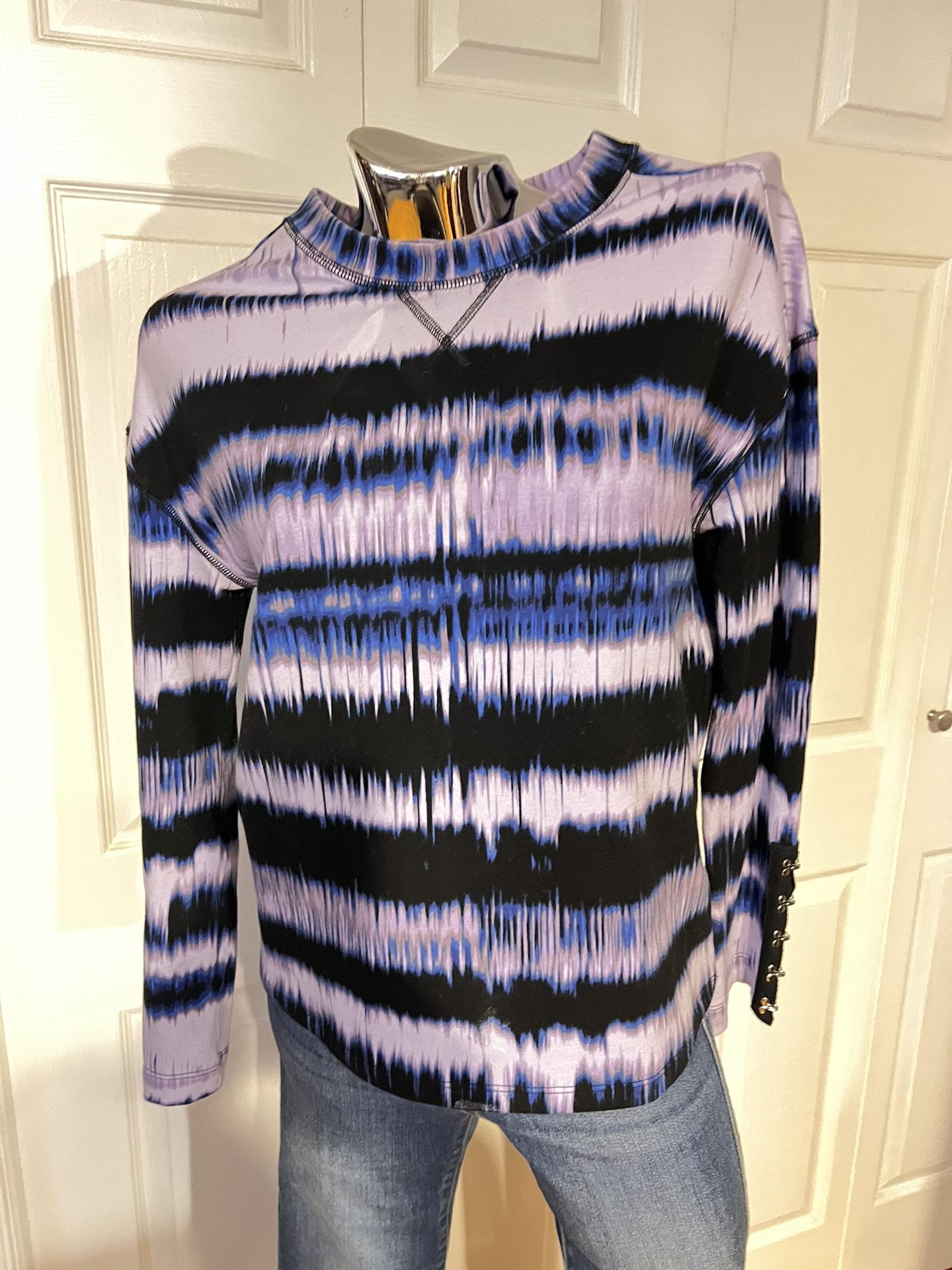 R & R Sweatshirt
