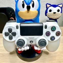 PlayStation 4 DualShock 4 Wireless Controller - Glacier White - OEM