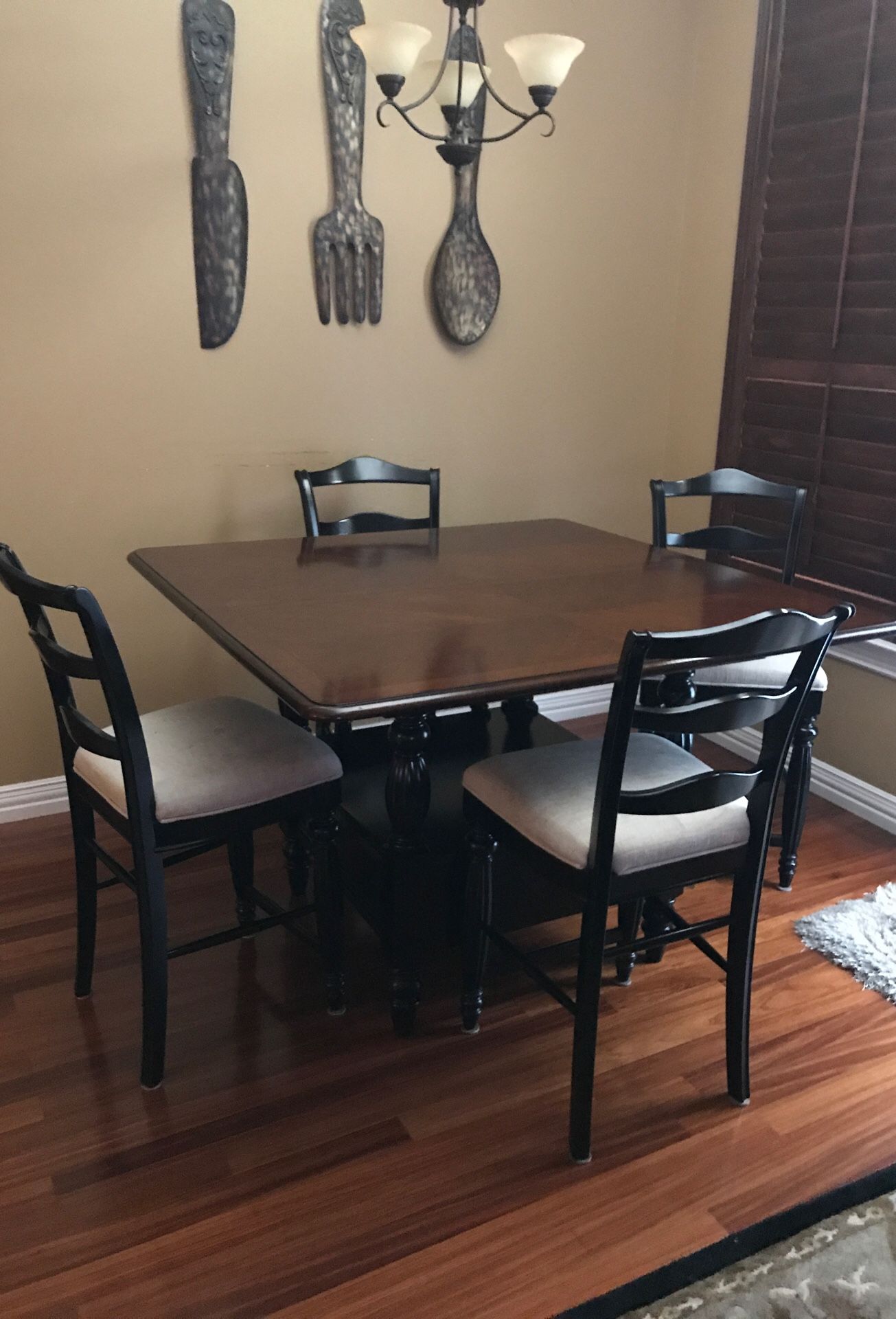 Breakfast or small dining table