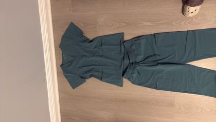 Mandala Scrub Set – Dark Teal – XXS Top & XS Bottoms