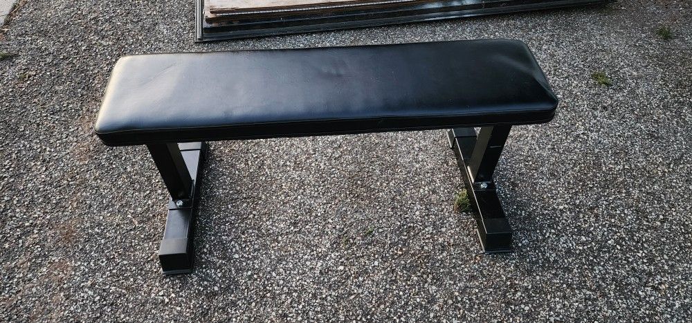 Solid Weight Bench