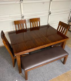6-PC FORMAL DINING SET RICH DARK BROWN FINISHED (TABLE, BENCH AND 4 PADDED CHAIRS)
