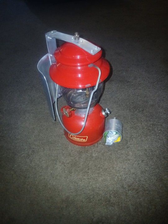 Coleman Karosene Lantern