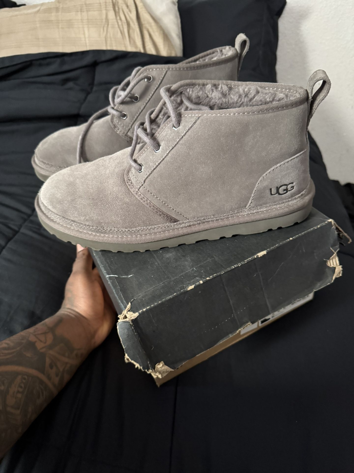 Ugg